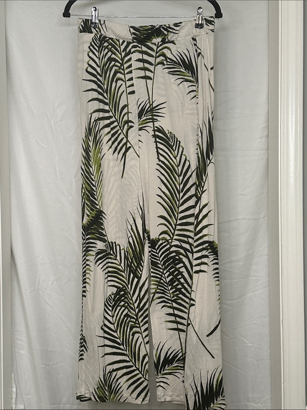 H&M Cream Wide-Leg Pants with Green Palm Print